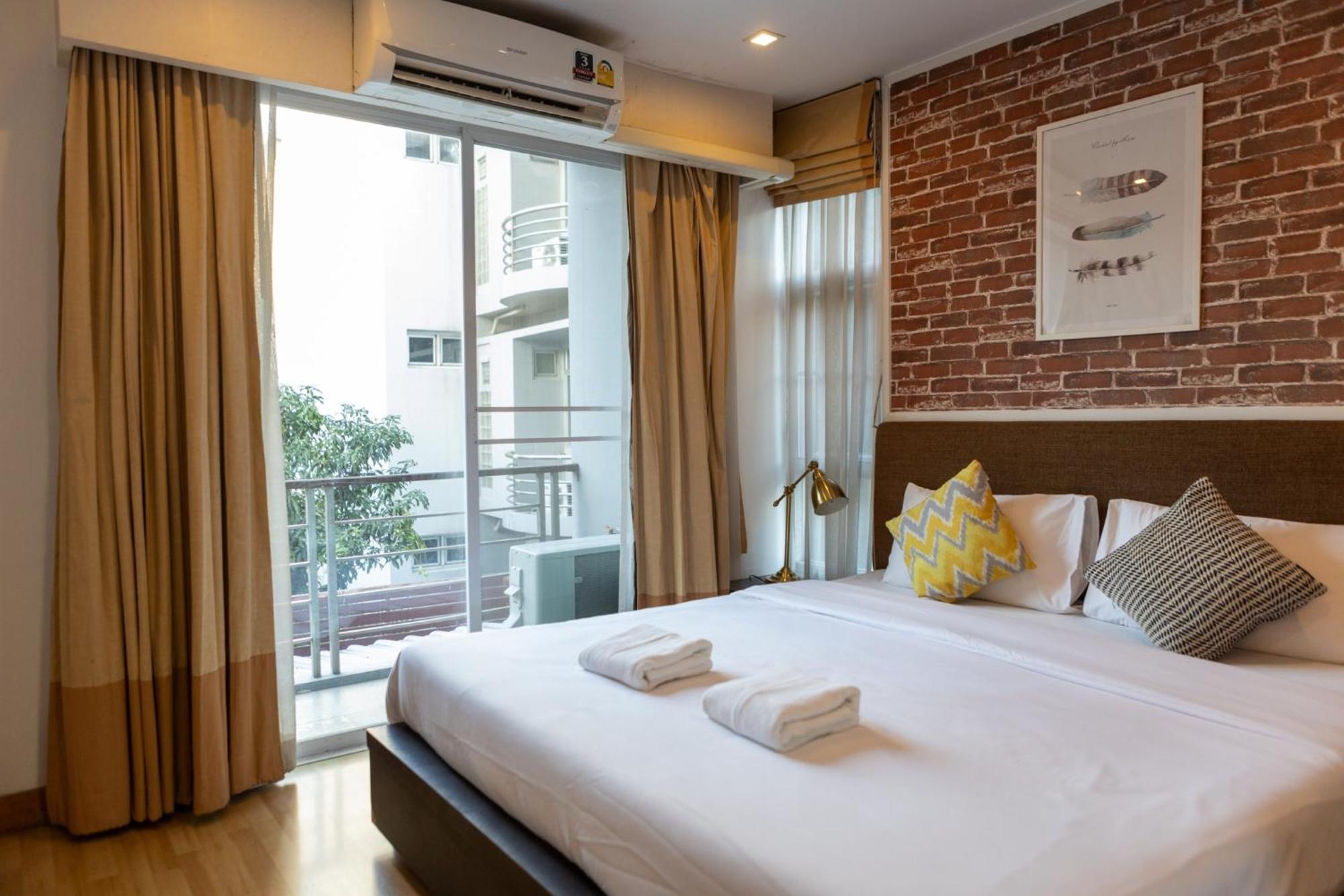 Go Inn Thonglor 23 โกอินน์ ทองหล่อ 23 X Bangkok Exteriör bild